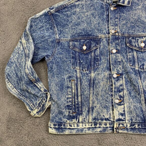 Tyca Embossed Denim Acid Wash Trucker Jacket Eagle Made in USA Size Large - Picture 2 of 13